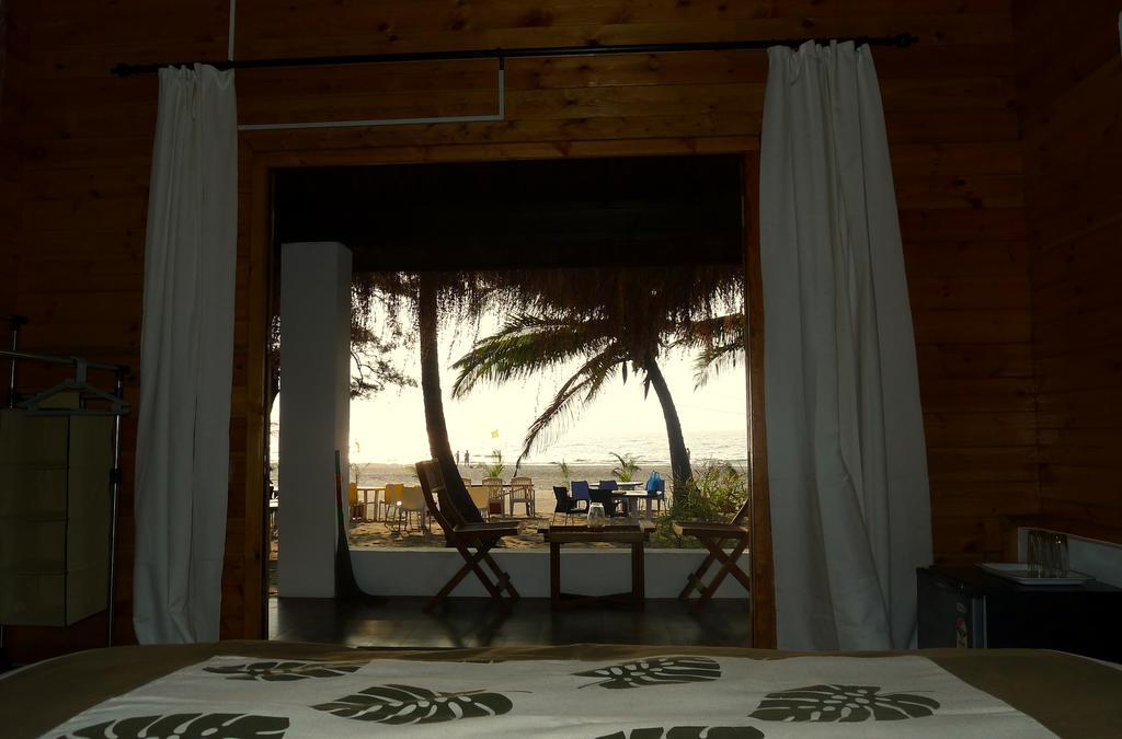 Mamagoa Resort Morjim Zimmer foto